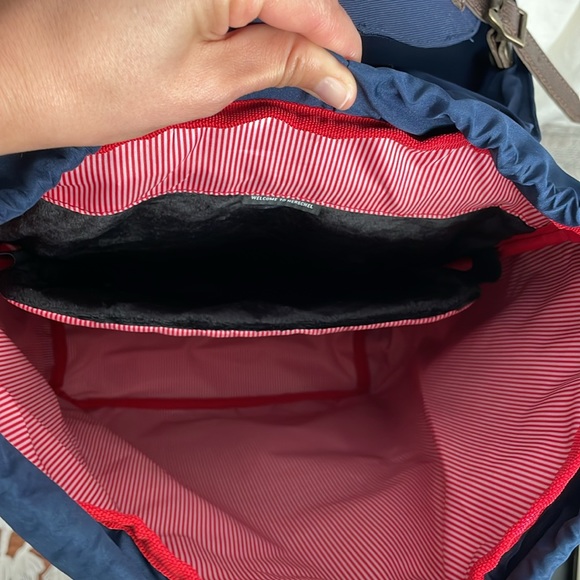 Herschel Treat Backpack - Picture 6 of 13